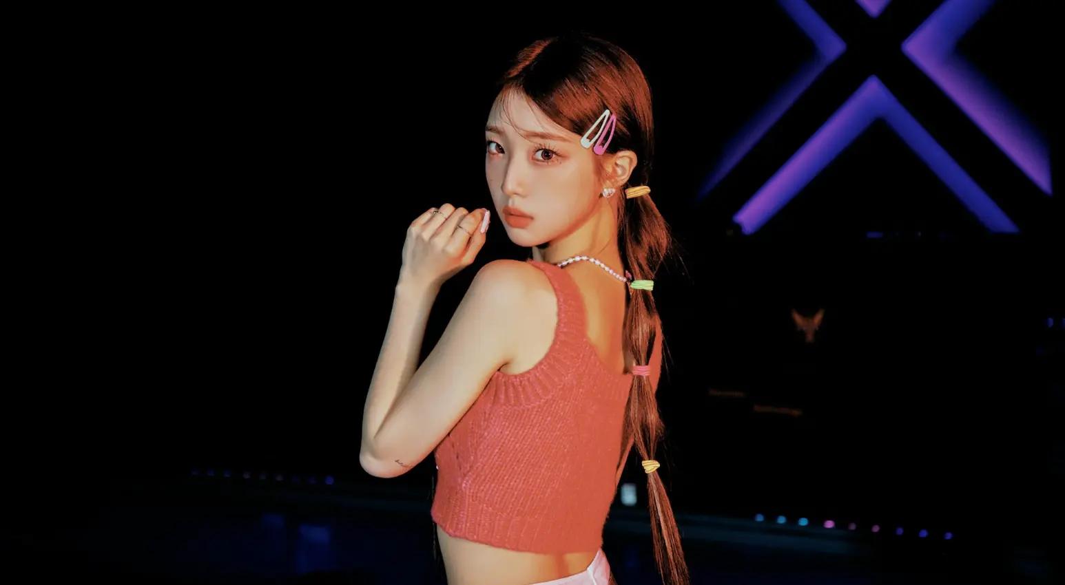 YeoJin at Loossemble. CTDENM