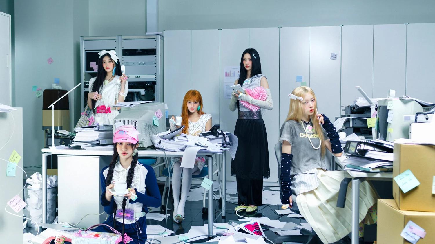 ILLIT Announces Fourth EP 'MAMIHLAPINATAPAI,' Dropping April 30 Following Sold-Out Solo Tour.