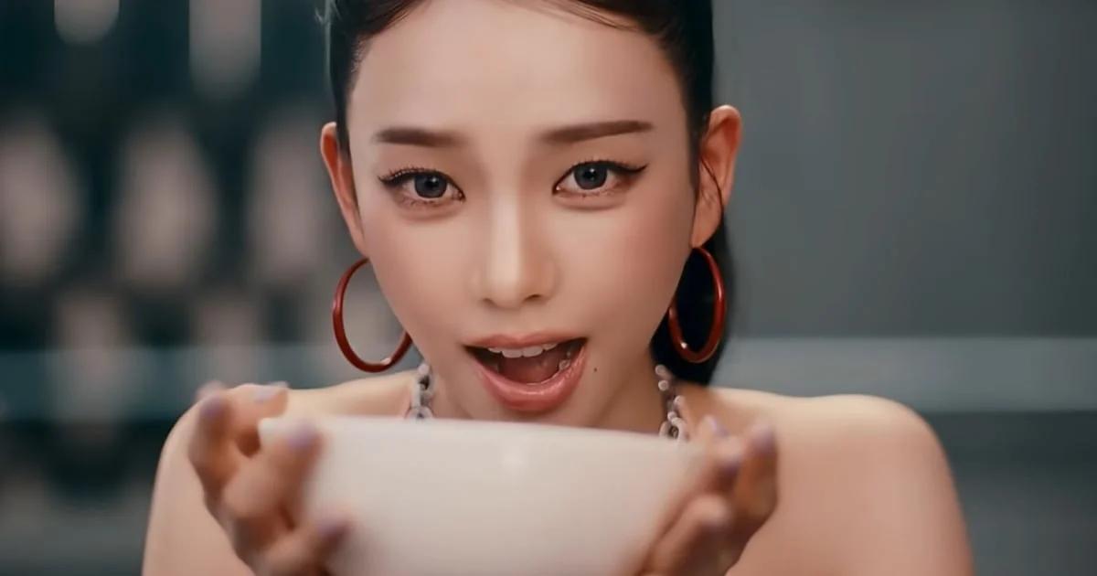 K-Pop Is Selling Noodles Now. And It’s Working.. Image: www.chosun.com