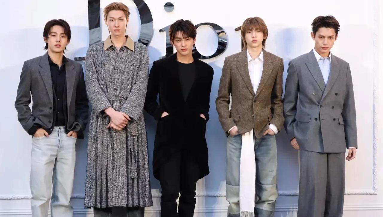 CORTIS at a Dior photocall in January 2026. Photo: Wikimedia Commons (CC BY 4.0)