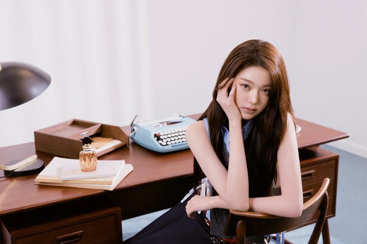 Jang Wonyoung of IVE in the Miu Miu Miutine beauty campaign for Japan and South Korea