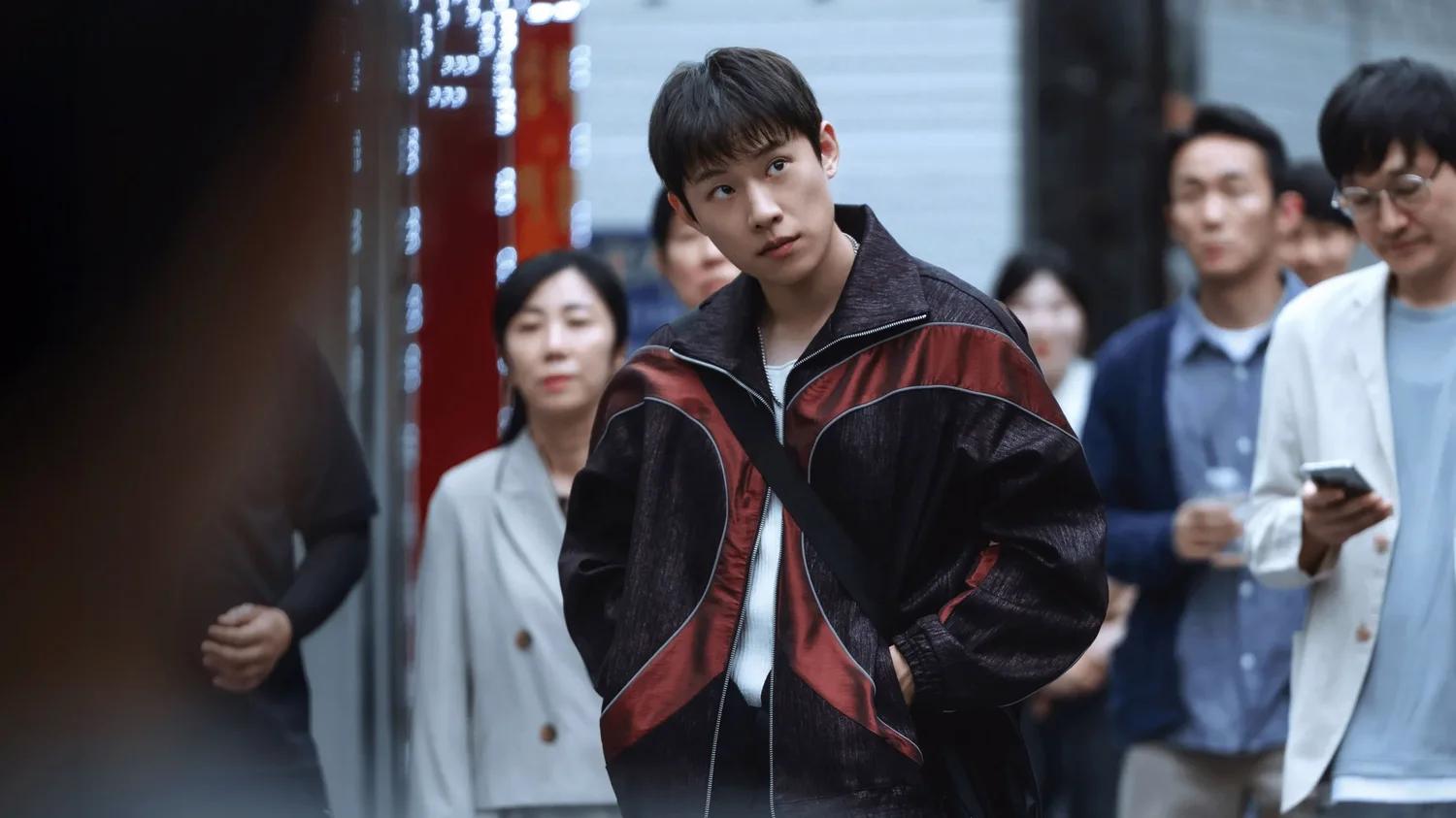 Gold Land: Park Bo-young Returns to Disney+ in a Crime Thriller About Greed and Survival.