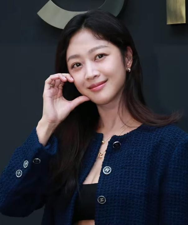 Jo Bo Ah