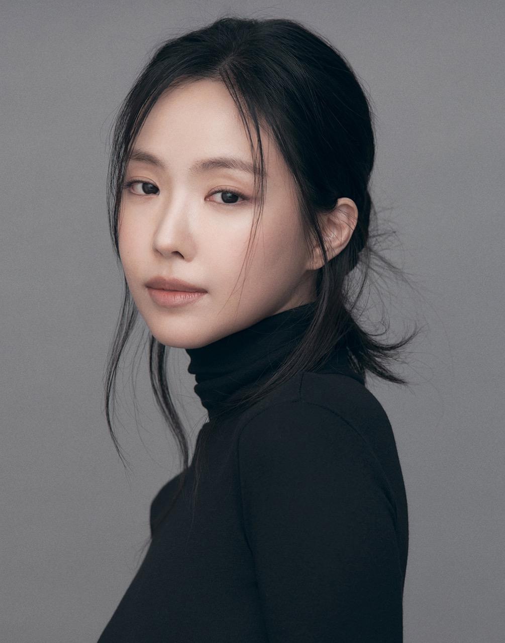 Son Naeun